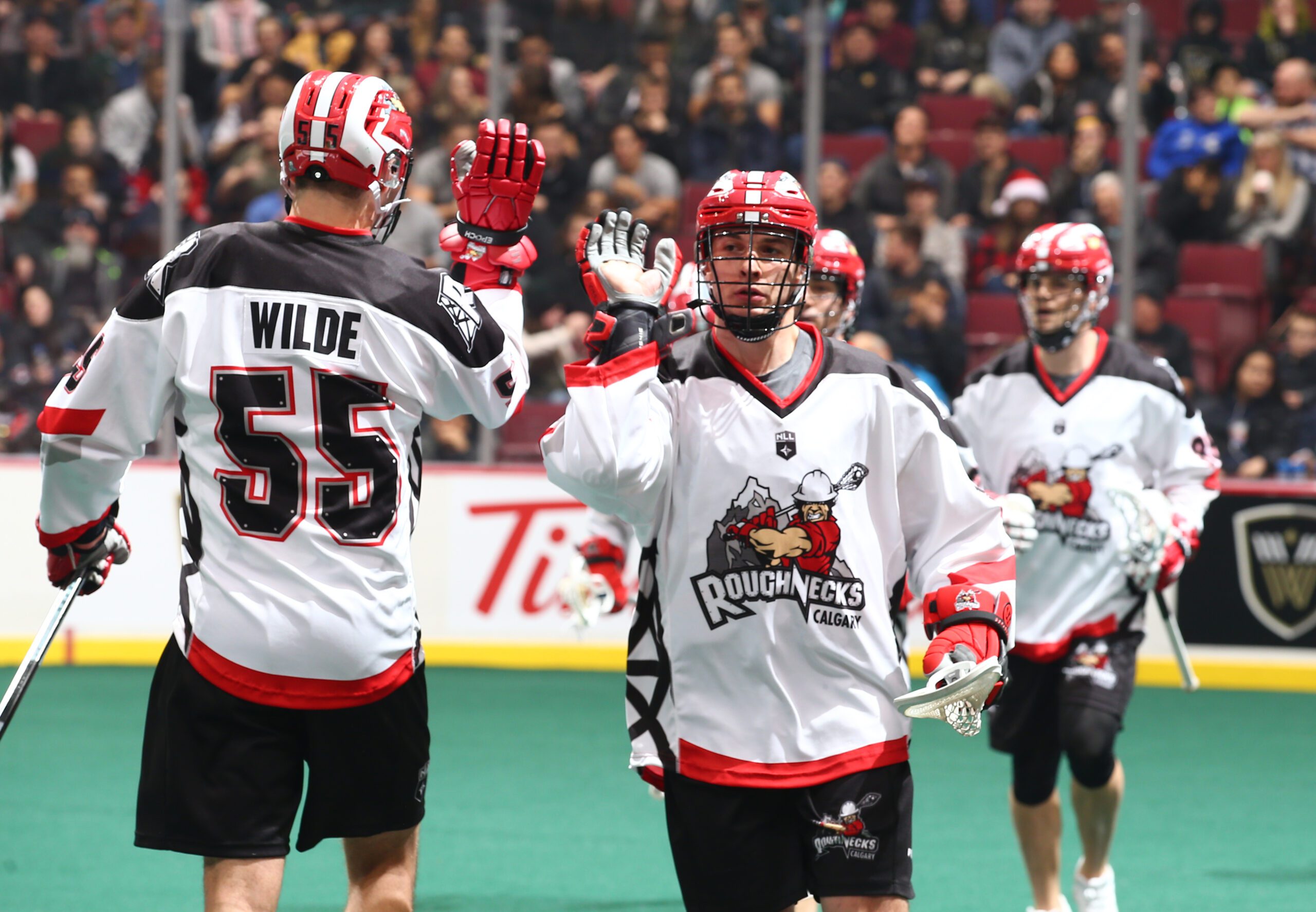 RIGGERS SHUT DOWN BY SEALS - Calgary Roughnecks